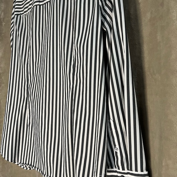 WORTHINGTON COLLARED CUFFED LONG SLEEVE SHIRT - Picture 10 of 12